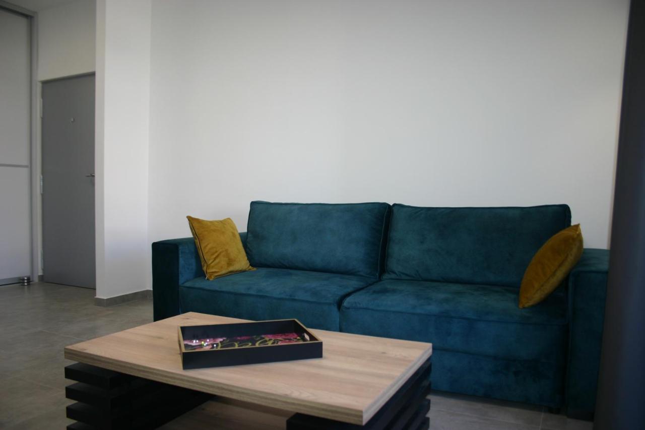 Next Door Apartment Maro & Ivan Njivice Bagian luar foto